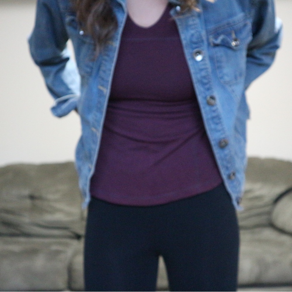 Tight Fitting Lululemon Tank